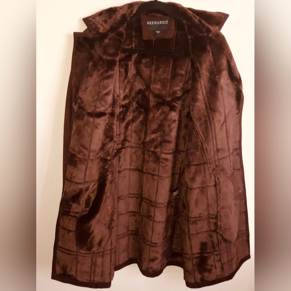 NWOT - Womens Bernardo Faux Fur Coat - Large - Picture 3 of 9